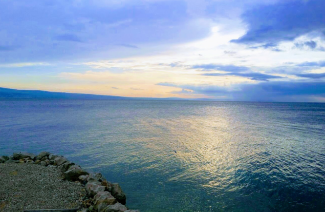 our-amazing-croatian-getaway-blue-water